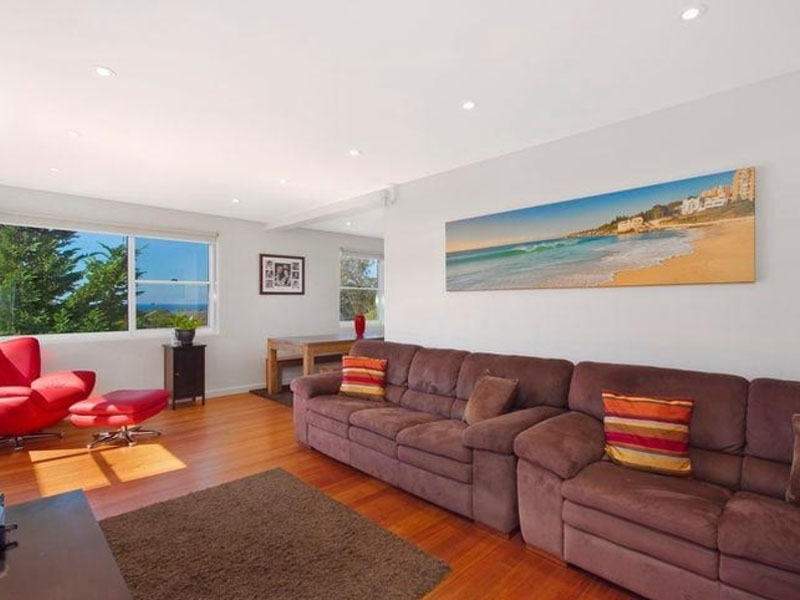 Home Buyer in Coogee, Sydney - Lounge