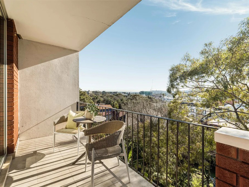 Buyers Agent Purchase – Francis St, Bondi Beach - Balcony