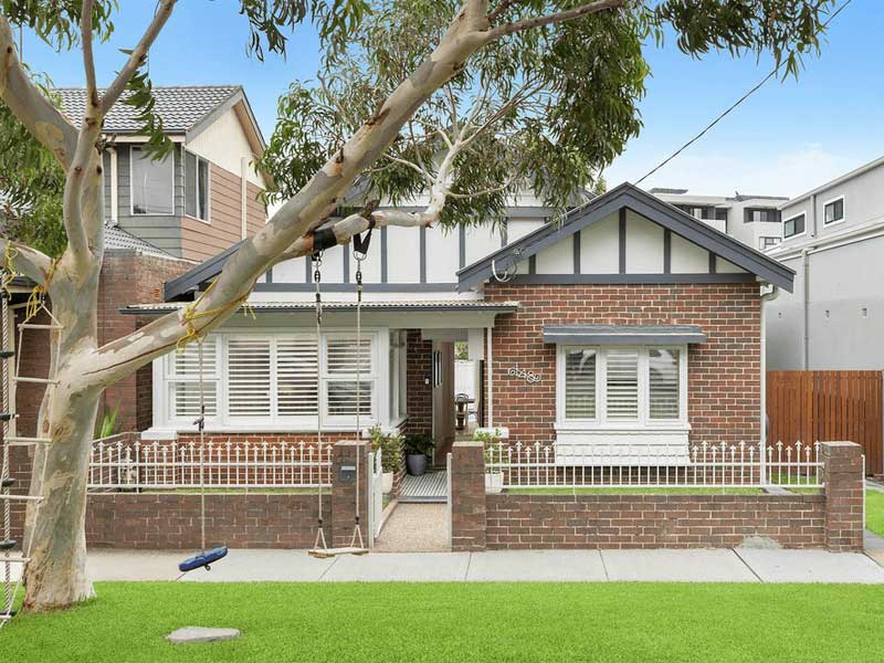 Buyers Agent Purchase in Garden St, Maroubra Beach - Front House