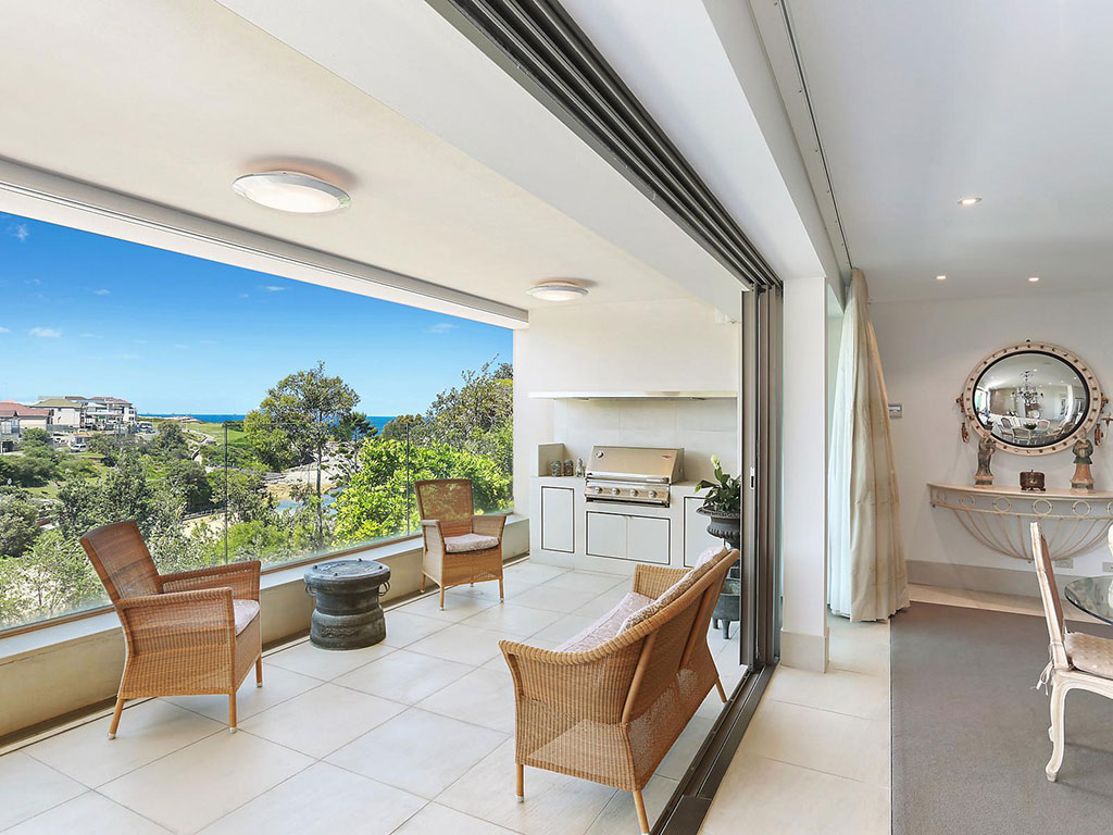 Home Buyer in Clovelly, Sydney - Balcony
