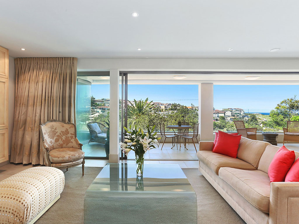Home Buyer in Clovelly, Sydney - Main
