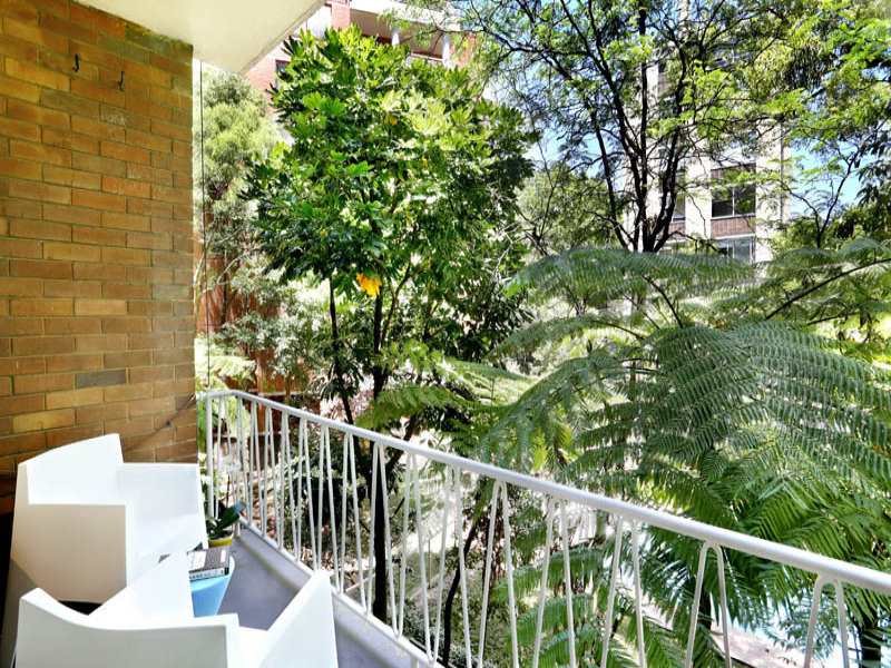 Home Buyer in Birtley Elizabeth Bay, Sydney - Balcony