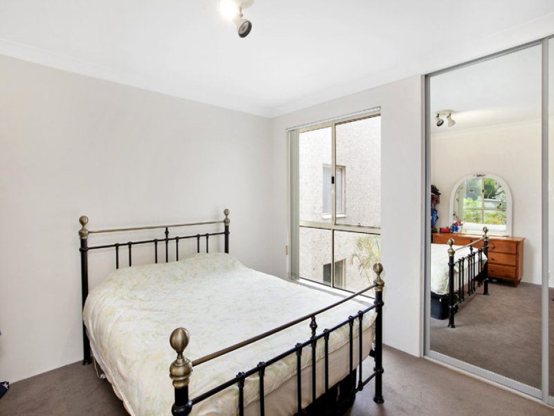 Investment Property in Bondi Beach, Sydney - Bedroom