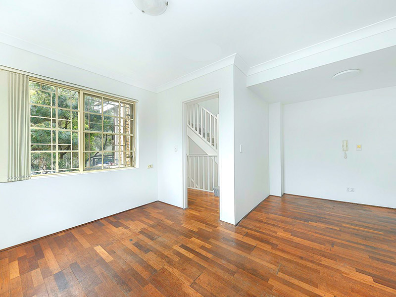 Buyers Agent Purchase in Botany, Sydney - Empty Living Room