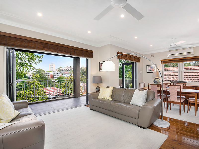 Home Buyer in Coogee, Sydney - Living Room