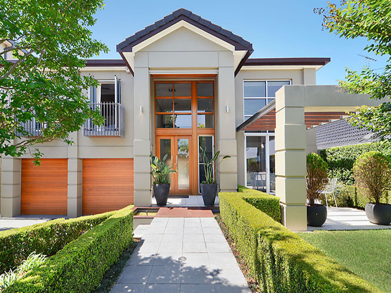 Home Buyer in Tunstall Kensington, Sydney - Front View with Garden