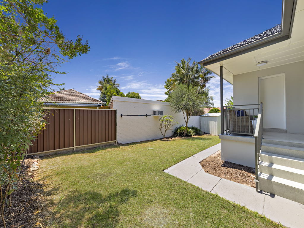 Belfield - Backyard
