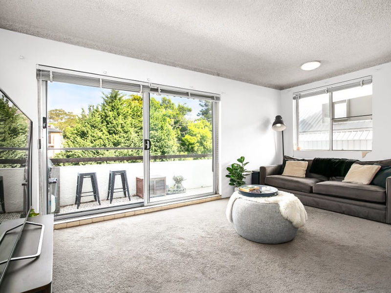 bondi buyers agent - Livingroom