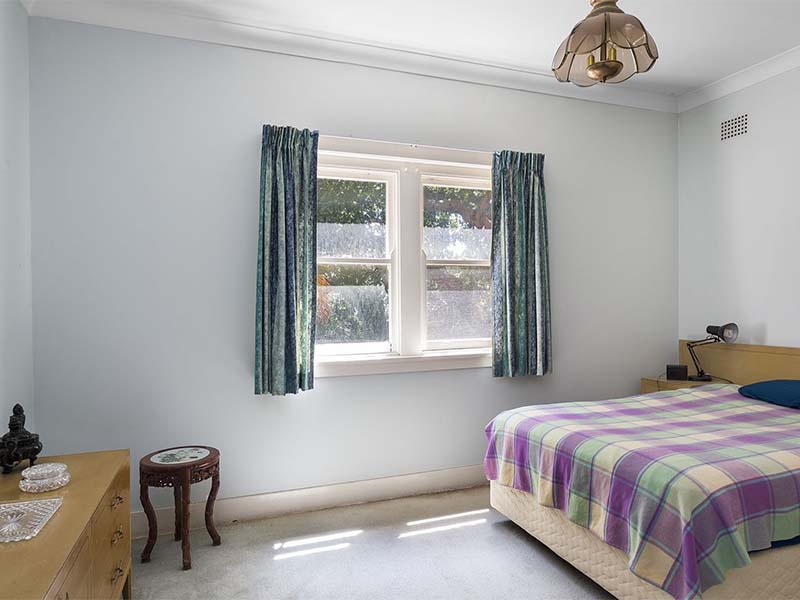 bondi beach renovator buyer-bedroom