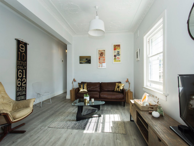 bronte beach home buyers - Livingroom
