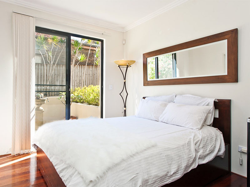 eastern suburbs courtyard apartment-bedroom