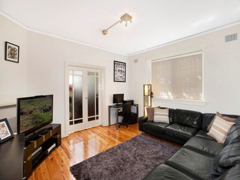 Birriga Road, Bellevue Hill - Family Room