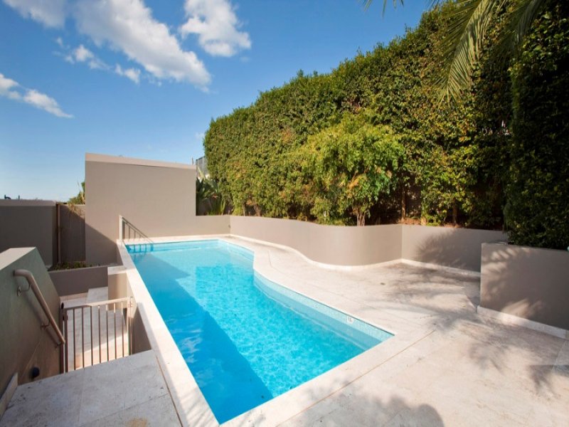 Bellevue Hill Home Buyers - Pool