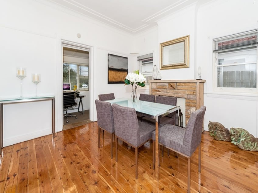 Maroubra - Dining