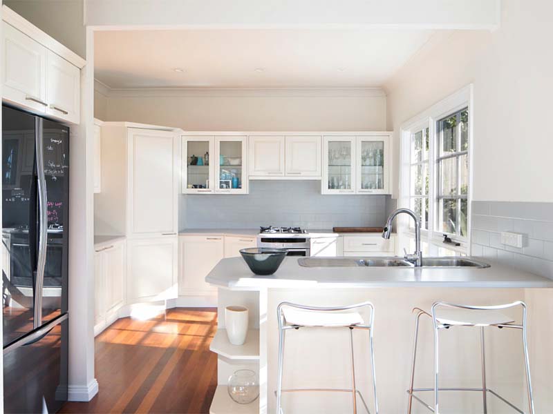 north shore family home surrounded by nature-kitchen