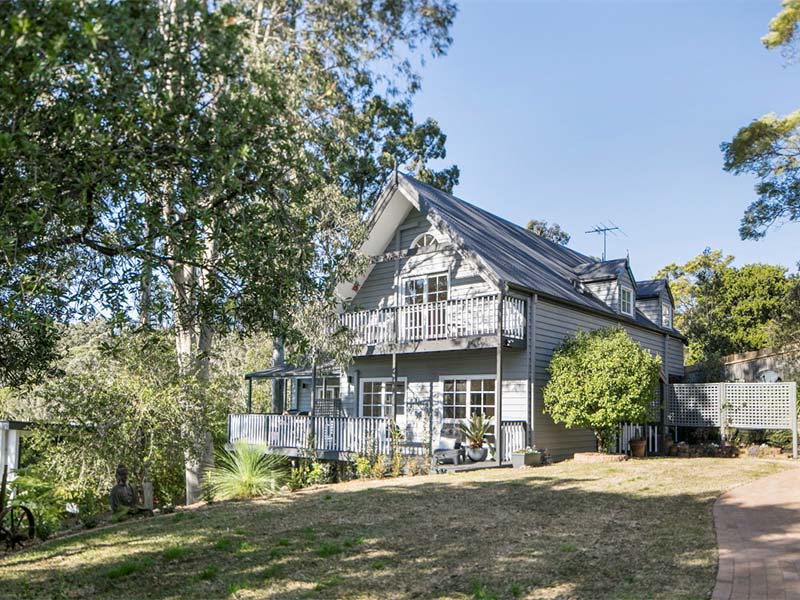 north shore family home surrounded by nature - main