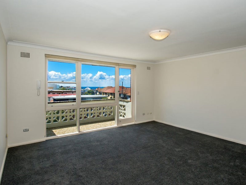 Buyers Agent Purchase Coogee Buyer-terrace
