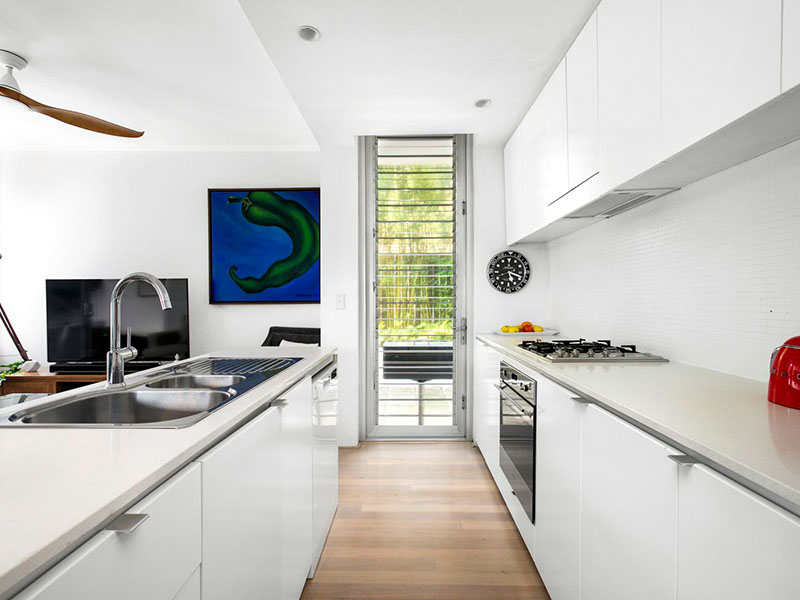 bondi sydney buyers agents property purchase-kitchen