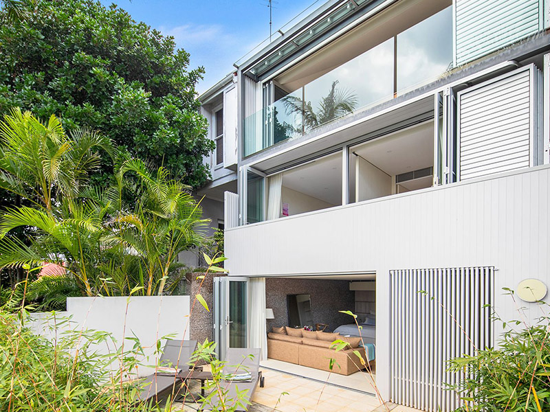 buyers agent bronte beach sydney-front