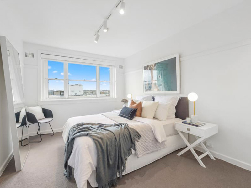 buyers agent purchase elizabeth bay sydney-bedroom