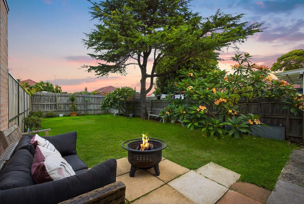 buyers agent purchase maroubra house-outside