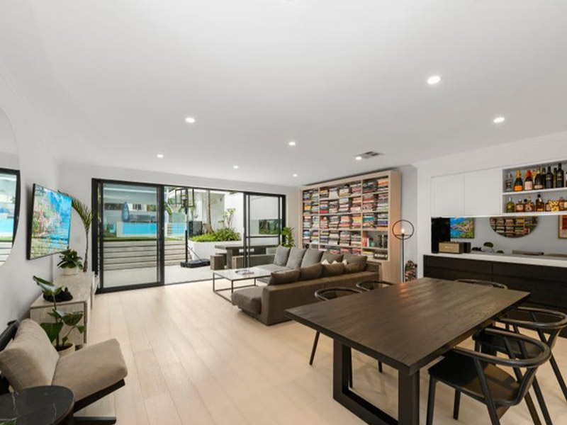 eastern suburbs buyers agent purchase north bondi sydney-livingroom