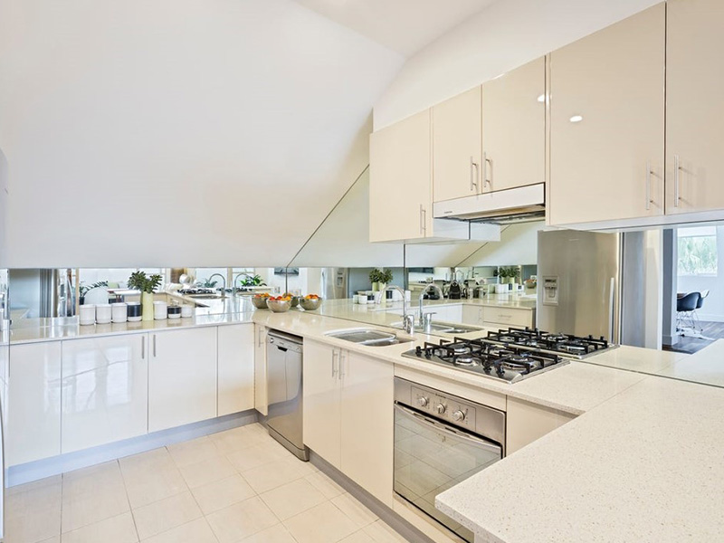 offmarket purchase eastern suburbs parkside apartment-kitchen