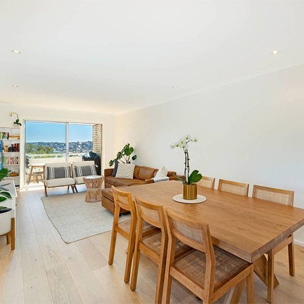 bondi-beach-home-buyers-sydney-1