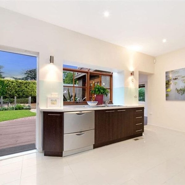 home-buyers-in-griffith_kitchen