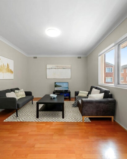Buyers Agent Purchase in Eastlakes - Living Room